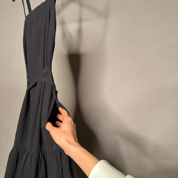 EVERLANE • Pinafore Dress - Cotton Stretch Tiered Spaghetti Strap w/ Pockets 00 - Picture 12 of 16